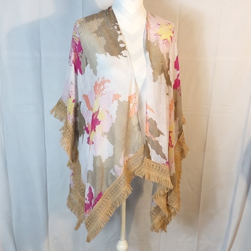 Mixit Floral Kimono Wrap